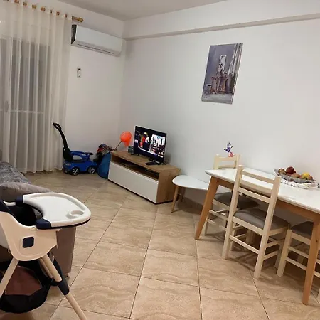 Eliss House Apartamento *
